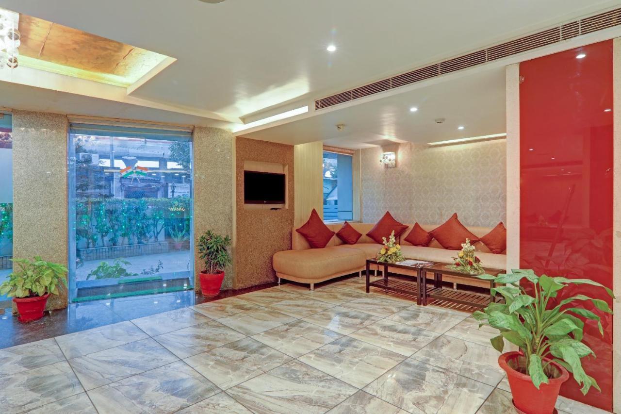 Townhouse Oak Hotel Shelter لاكناو المظهر الخارجي الصورة